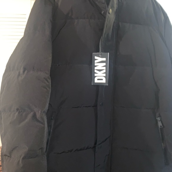 DKNY BLACK MALE PARKER COAT. - Picture 6 of 9